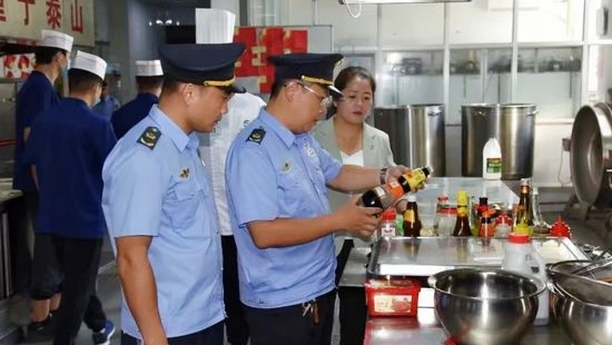  鄄城县：陈王市场监管所严控婚宴餐食安全风险